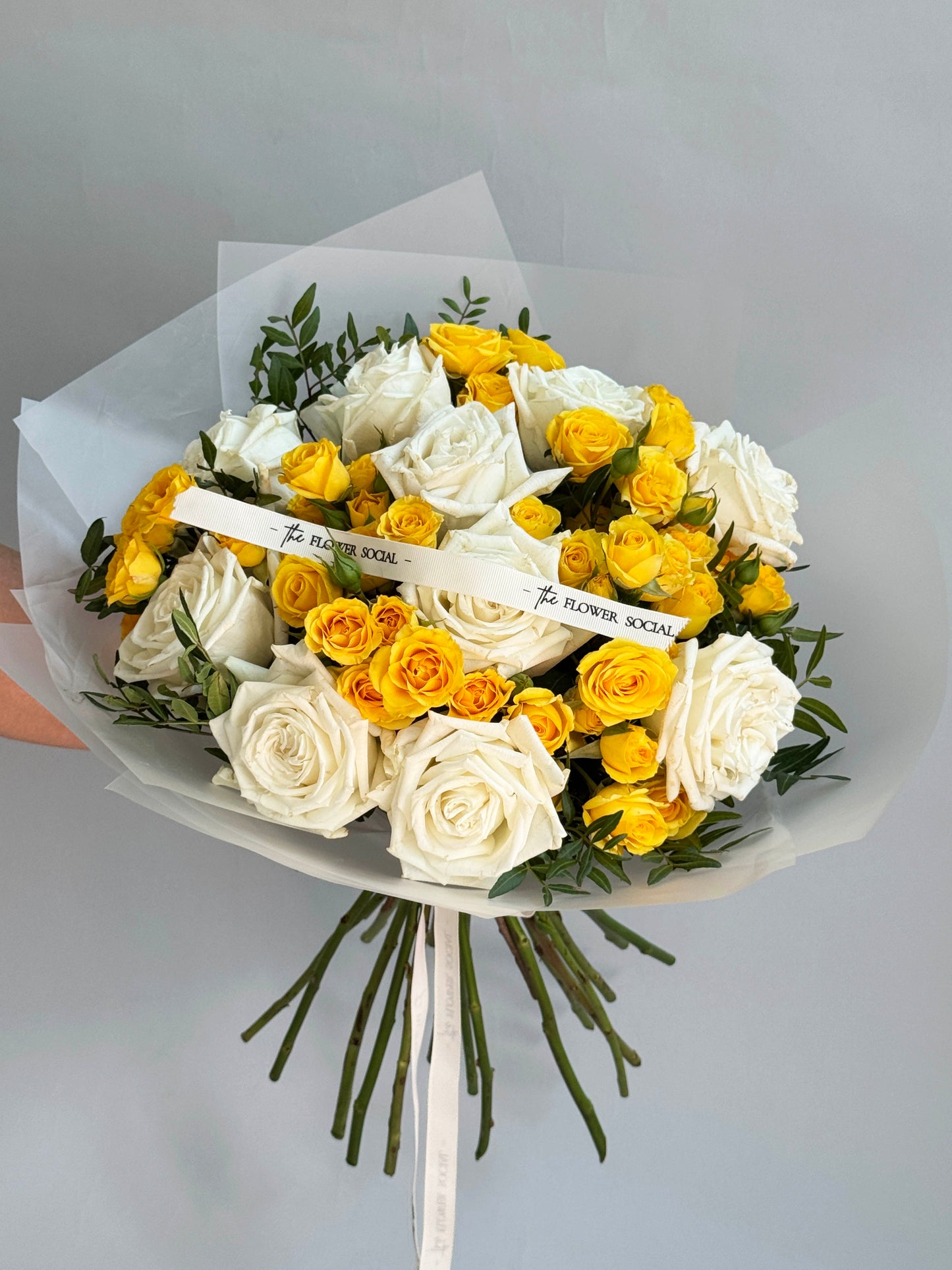 White And Yellow Roses